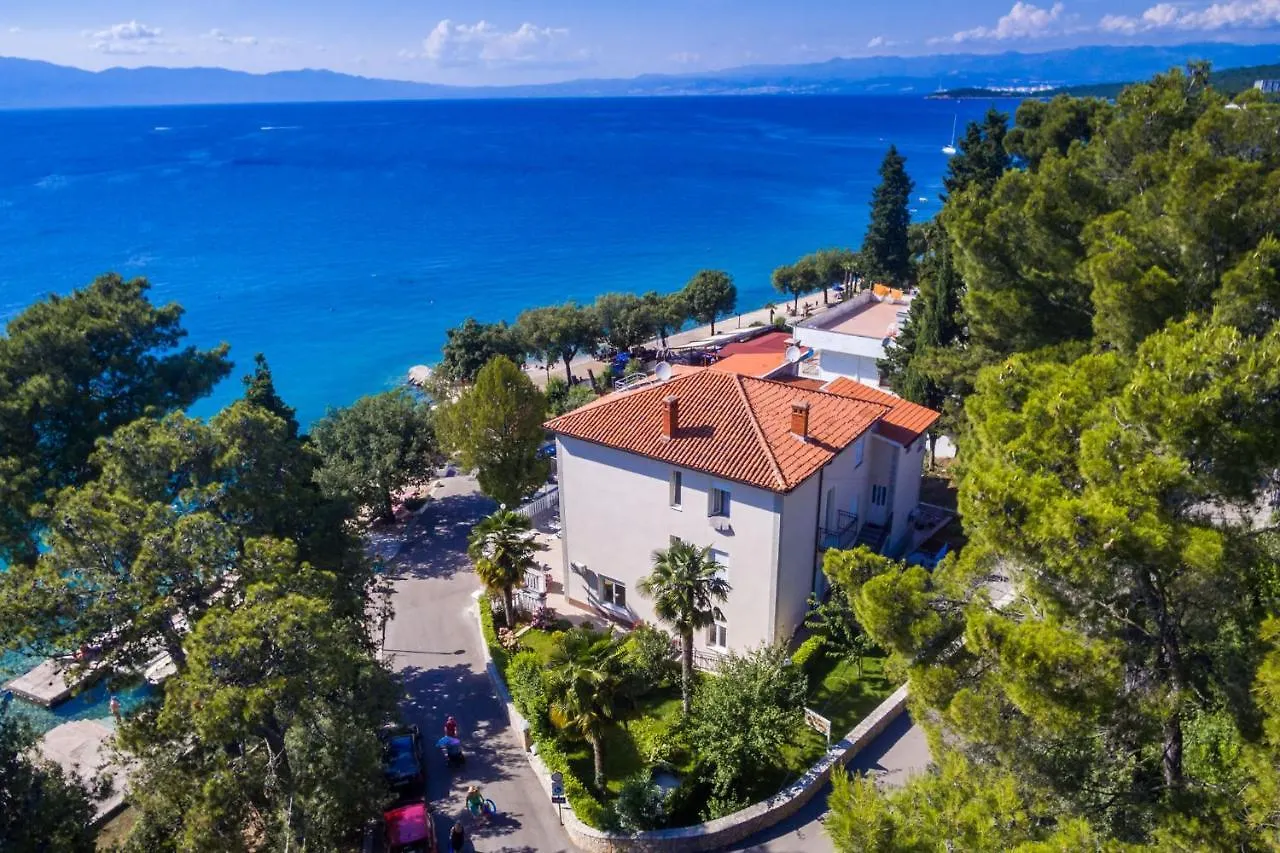 Apartments & Rooms Milcetic D Malinska Kroatien