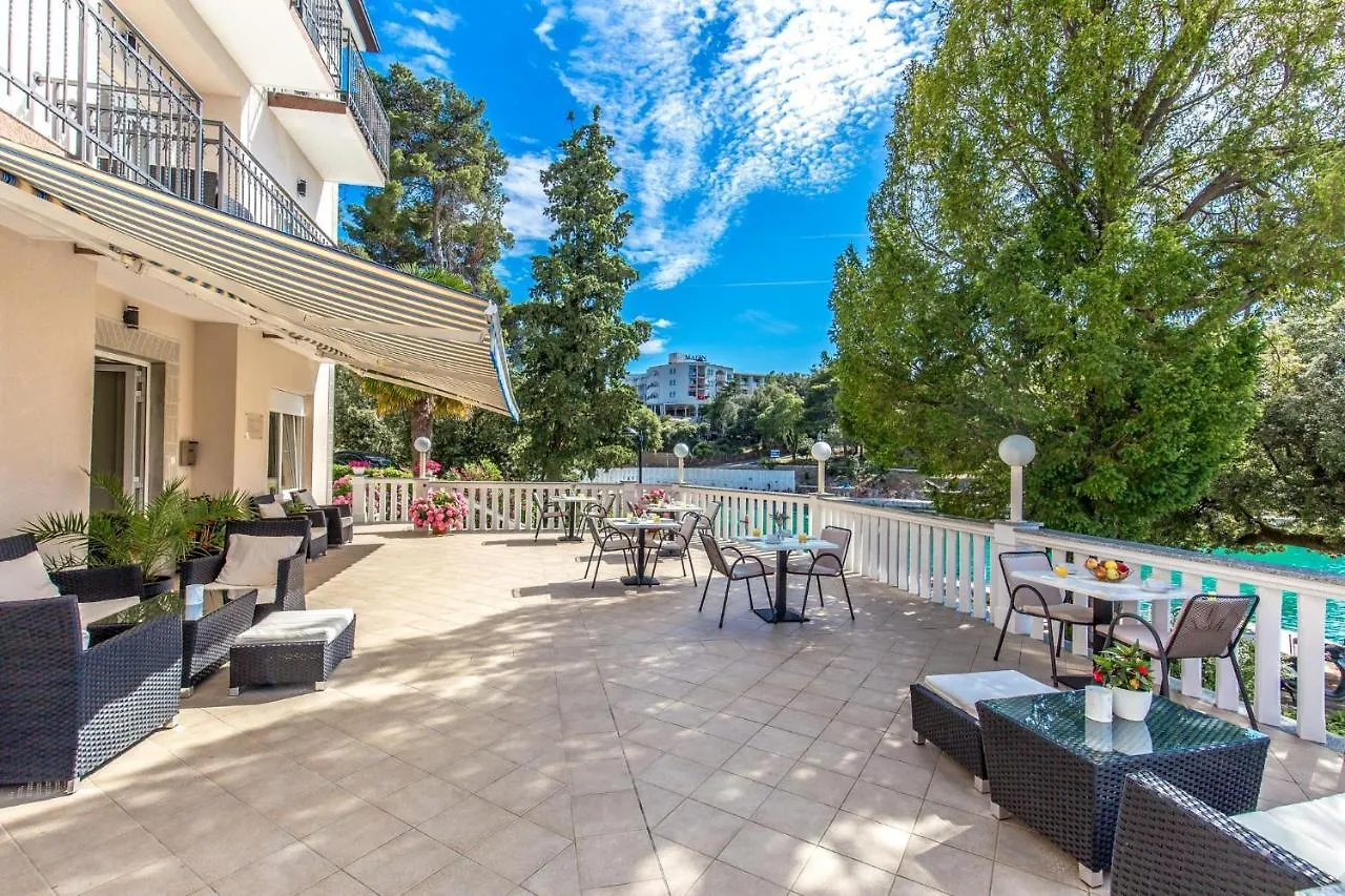 Apartments & Rooms Milcetic D Malinska Kroatien