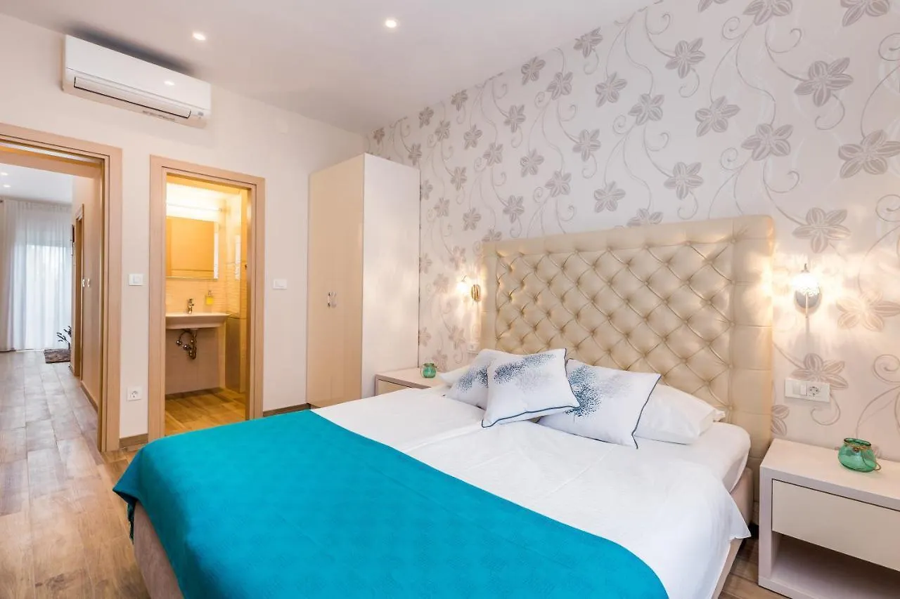 Apartments & Rooms Milcetic D Malinska