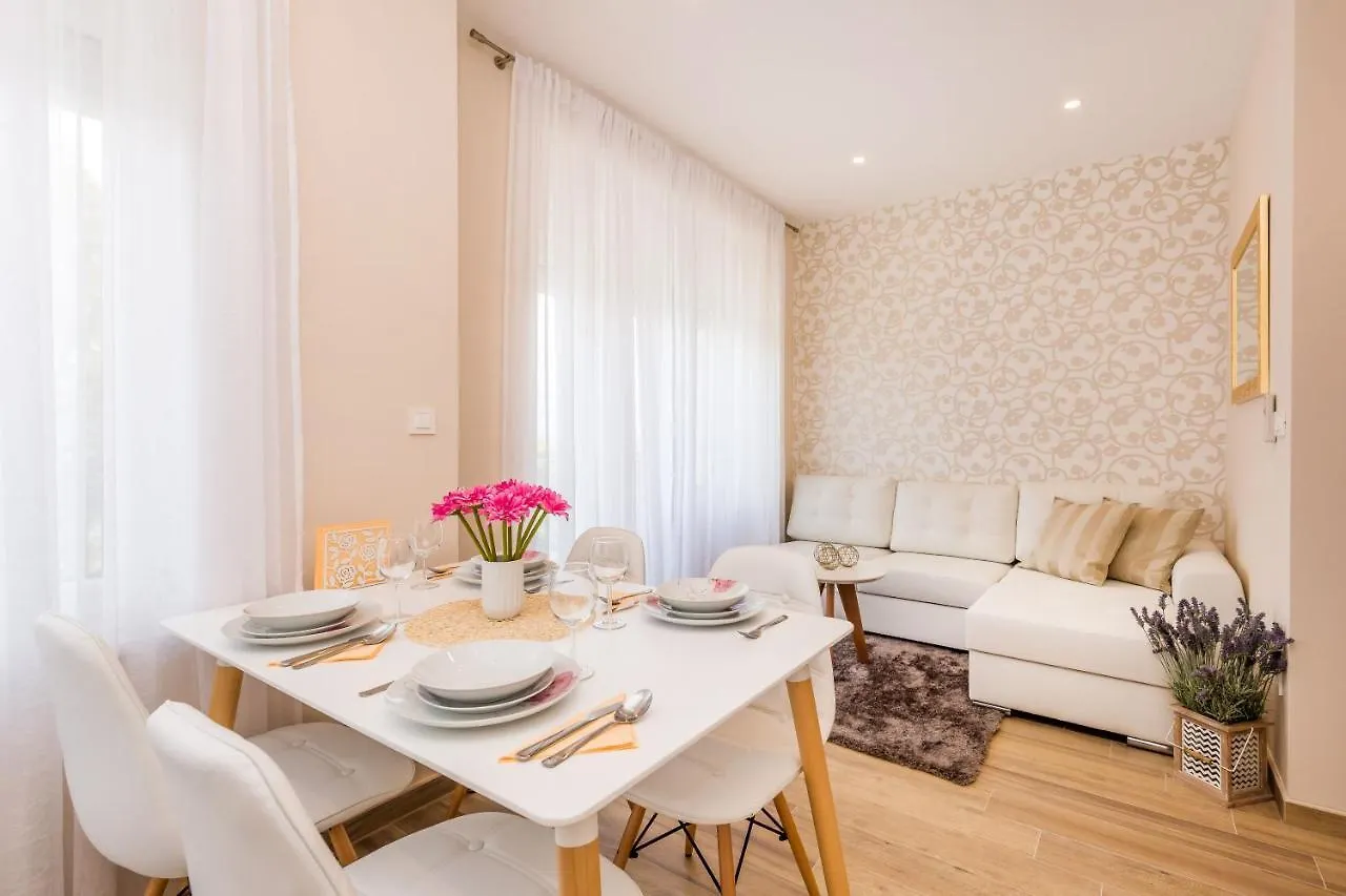 Apartments & Rooms Milcetic D Malinska